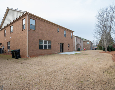 3325 Earhart Way - Photo Thumbnail 6