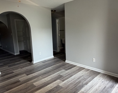 4792 Golod Way - Photo Thumbnail 5