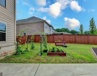 6035 Ashborough Park - Photo Thumbnail 74