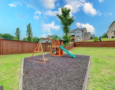 6035 Ashborough Park - Photo Thumbnail 76