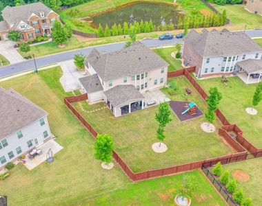 6035 Ashborough Park - Photo Thumbnail 88