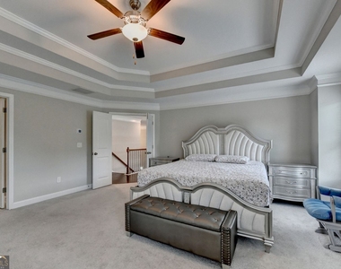 6035 Ashborough Park - Photo Thumbnail 43