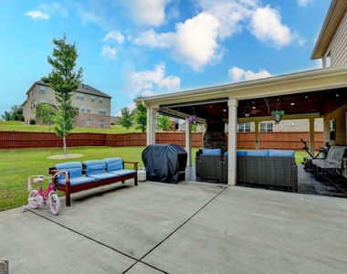 6035 Ashborough Park - Photo Thumbnail 75