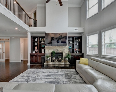 6035 Ashborough Park - Photo Thumbnail 22
