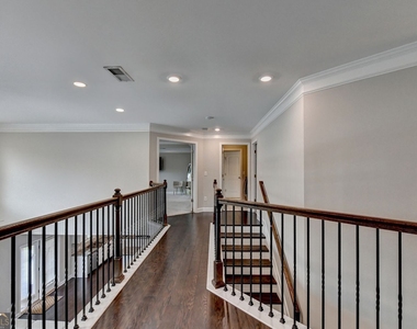 6035 Ashborough Park - Photo Thumbnail 56