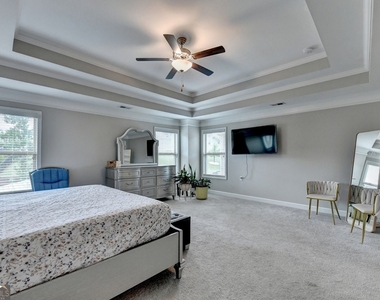 6035 Ashborough Park - Photo Thumbnail 40