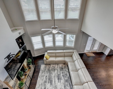 6035 Ashborough Park - Photo Thumbnail 57
