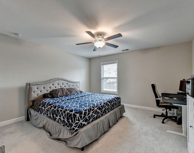 6035 Ashborough Park - Photo Thumbnail 58