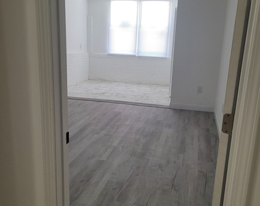191 Forest Avenue - Photo Thumbnail 3