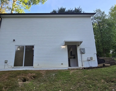 3025 Mangum Drive - Photo Thumbnail 16