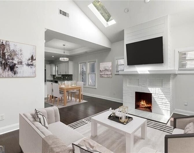 954 Byron Drive Sw - Photo Thumbnail 2