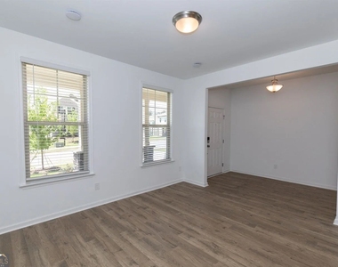 2186 Derrick Drive - Photo Thumbnail 1
