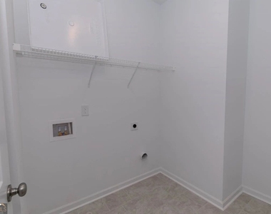 2006 Derrick Drive - Photo Thumbnail 15