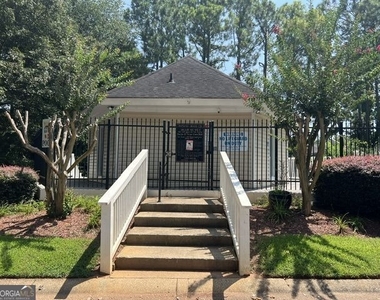 910 Augusta Drive Se - Photo Thumbnail 37