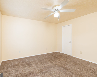 910 Augusta Drive Se - Photo Thumbnail 30