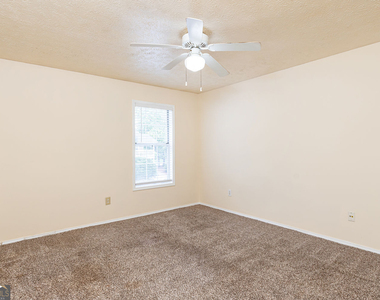 910 Augusta Drive Se - Photo Thumbnail 29