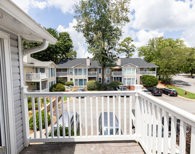 910 Augusta Drive Se - Photo Thumbnail 21