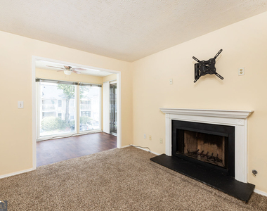 910 Augusta Drive Se - Photo Thumbnail 17