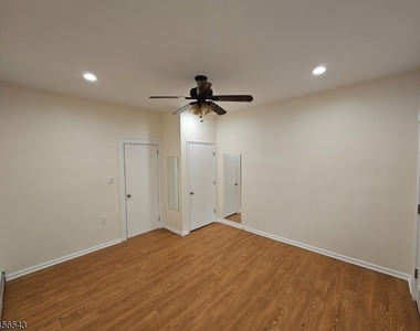410 Rahway Ave - Photo Thumbnail 8