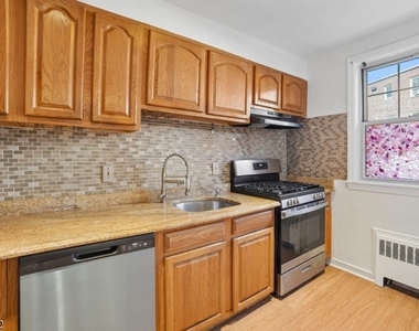 176 Millburn Ave - Photo Thumbnail 5