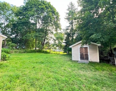 285 Rutherford Ave - Photo Thumbnail 14