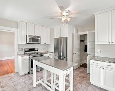 636 Prospect St - Photo Thumbnail 16