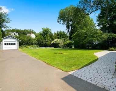 636 Prospect St - Photo Thumbnail 42