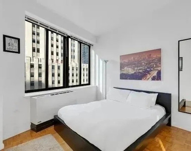 45 Wall Street - Photo Thumbnail 13