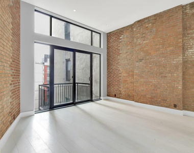 Bowery & Bleecker  - Photo Thumbnail 5
