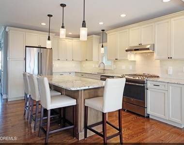 9 Sea Drift Avenue - Photo Thumbnail 2
