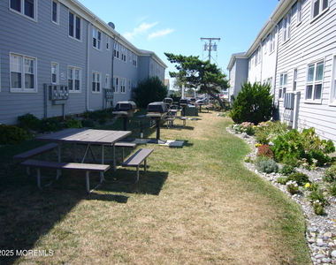 1201 Ocean Avenue - Photo Thumbnail 15