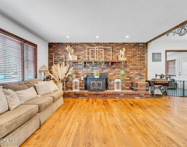 725 8th Avenue - Photo Thumbnail 9