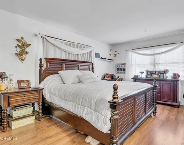 725 8th Avenue - Photo Thumbnail 34