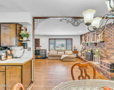 725 8th Avenue - Photo Thumbnail 15