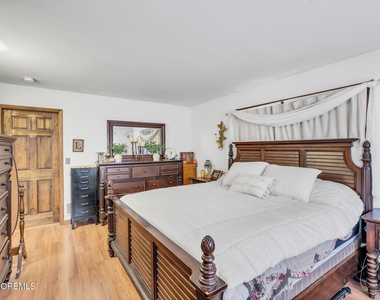725 8th Avenue - Photo Thumbnail 31