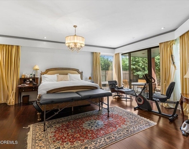 1116 Elberon Avenue - Photo Thumbnail 12
