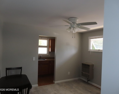 604 Harris Avenue - Photo Thumbnail 2