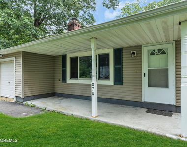 875 Bowman Road - Photo Thumbnail 6