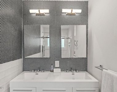 250 Alpern Avenue - Photo Thumbnail 28