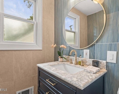 250 Alpern Avenue - Photo Thumbnail 22