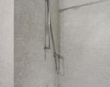 15 Morris Avenue - Photo Thumbnail 14