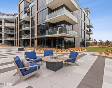 15 Morris Avenue - Photo Thumbnail 34