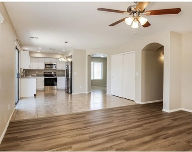 15986 W Durango Street - Photo Thumbnail 4