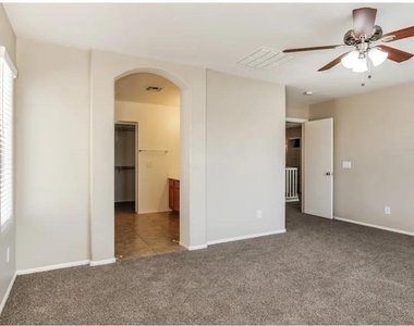 15986 W Durango Street - Photo Thumbnail 8