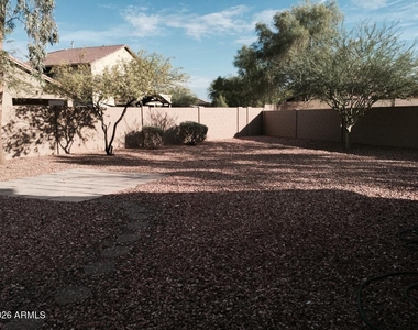 8850 W Hilton Avenue - Photo Thumbnail 5