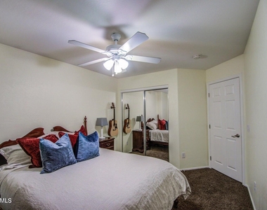 3904 E Leah Court - Photo Thumbnail 43