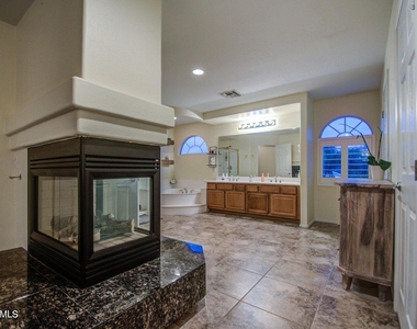 3904 E Leah Court - Photo Thumbnail 30