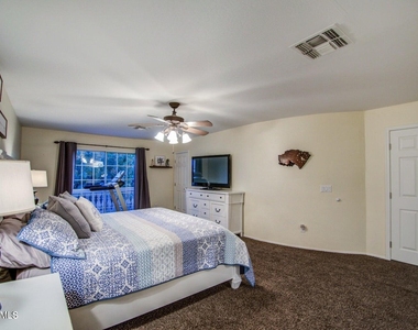 3904 E Leah Court - Photo Thumbnail 28