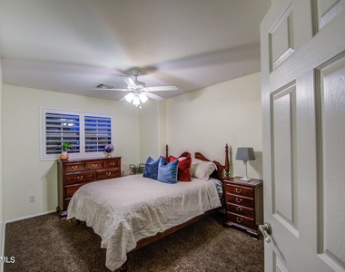 3904 E Leah Court - Photo Thumbnail 42