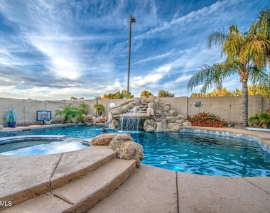 3904 E Leah Court - Photo Thumbnail 47
